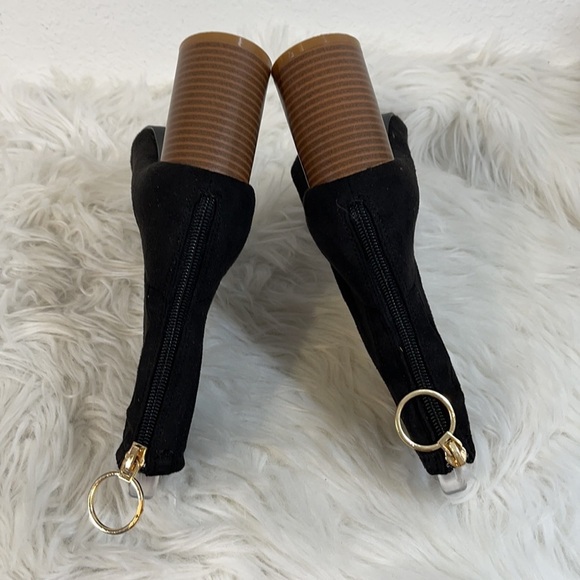 FOREVER 21 Block Heel Sock Black Booties Size 6 - Picture 7 of 13